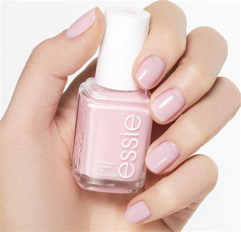 essie muchi muchi puchi nail polish